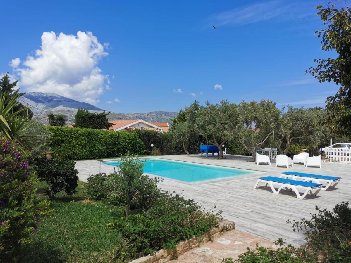Villa Hibiscus Castellammare del Golfo Luaran gambar