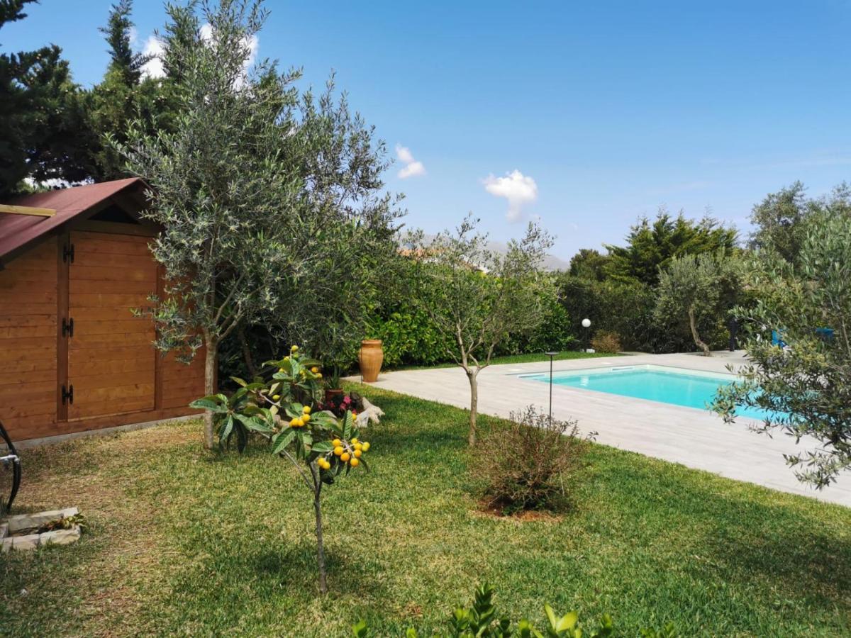 Villa Hibiscus Castellammare del Golfo Luaran gambar
