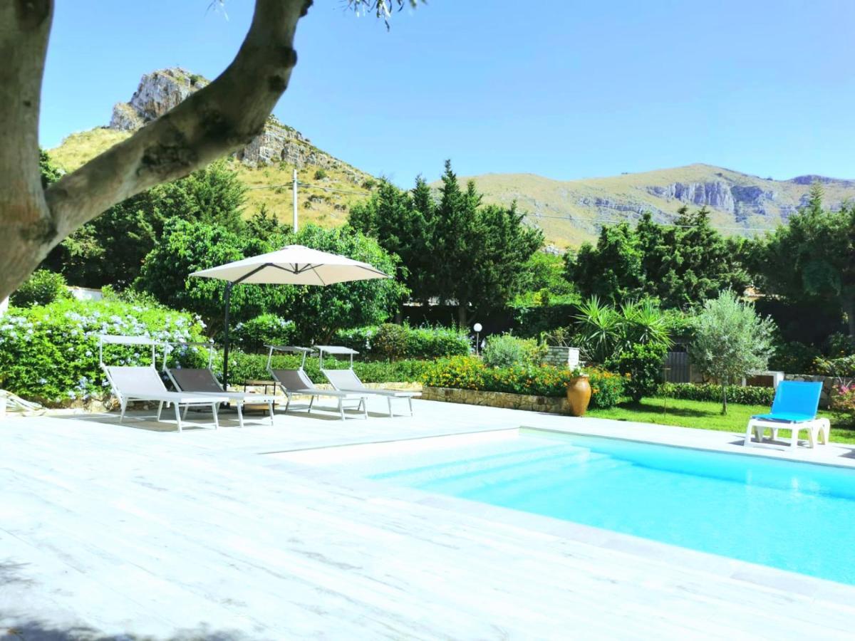 Villa Hibiscus Castellammare del Golfo Luaran gambar