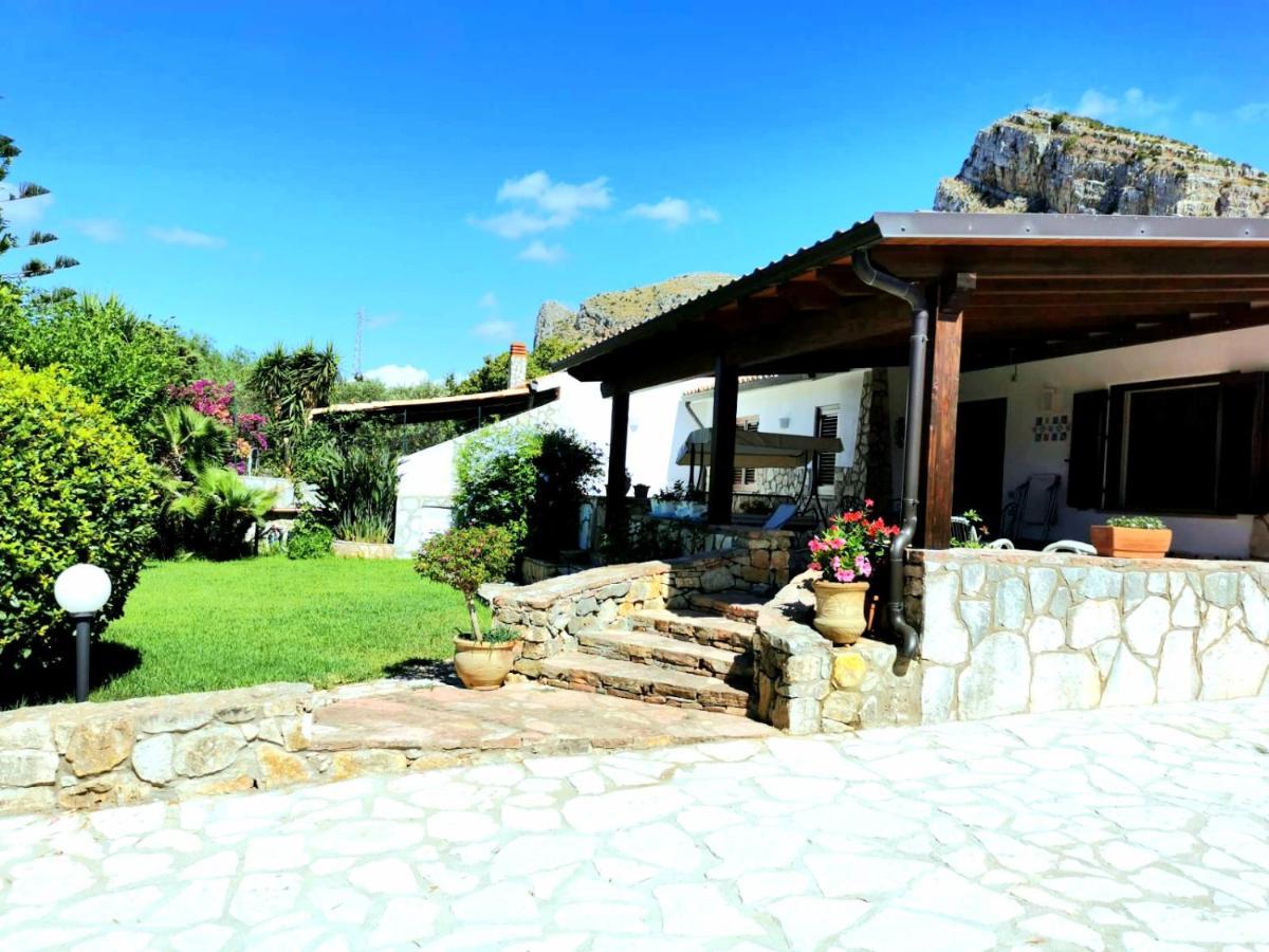 Villa Hibiscus Castellammare del Golfo Luaran gambar