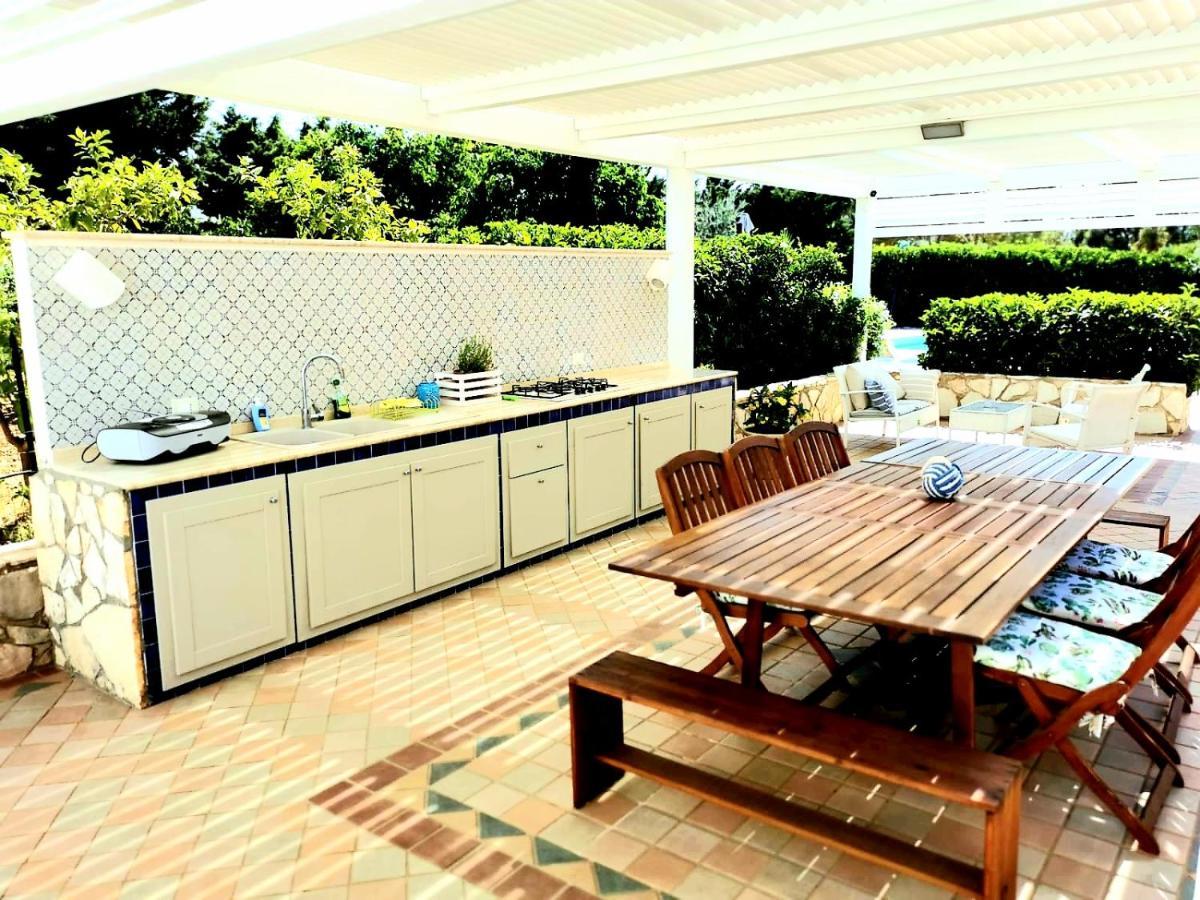 Villa Hibiscus Castellammare del Golfo Luaran gambar